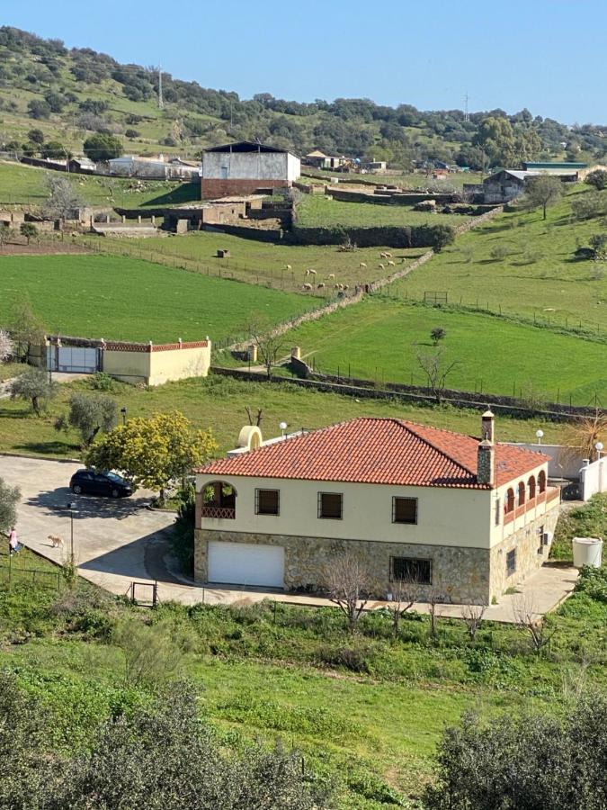 Casa Rural Montes De Trigo Jerez De Los Caballeros Dış mekan fotoğraf
